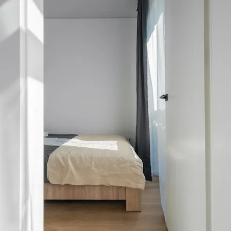 Quiet 1 Bd In New Building By Hostlovers Kaunas